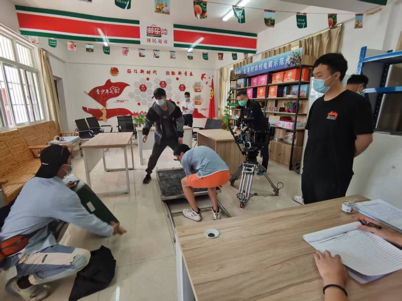 一支视频激活品牌生命力｜满城县产品视频拍摄公司的创意魔法秀